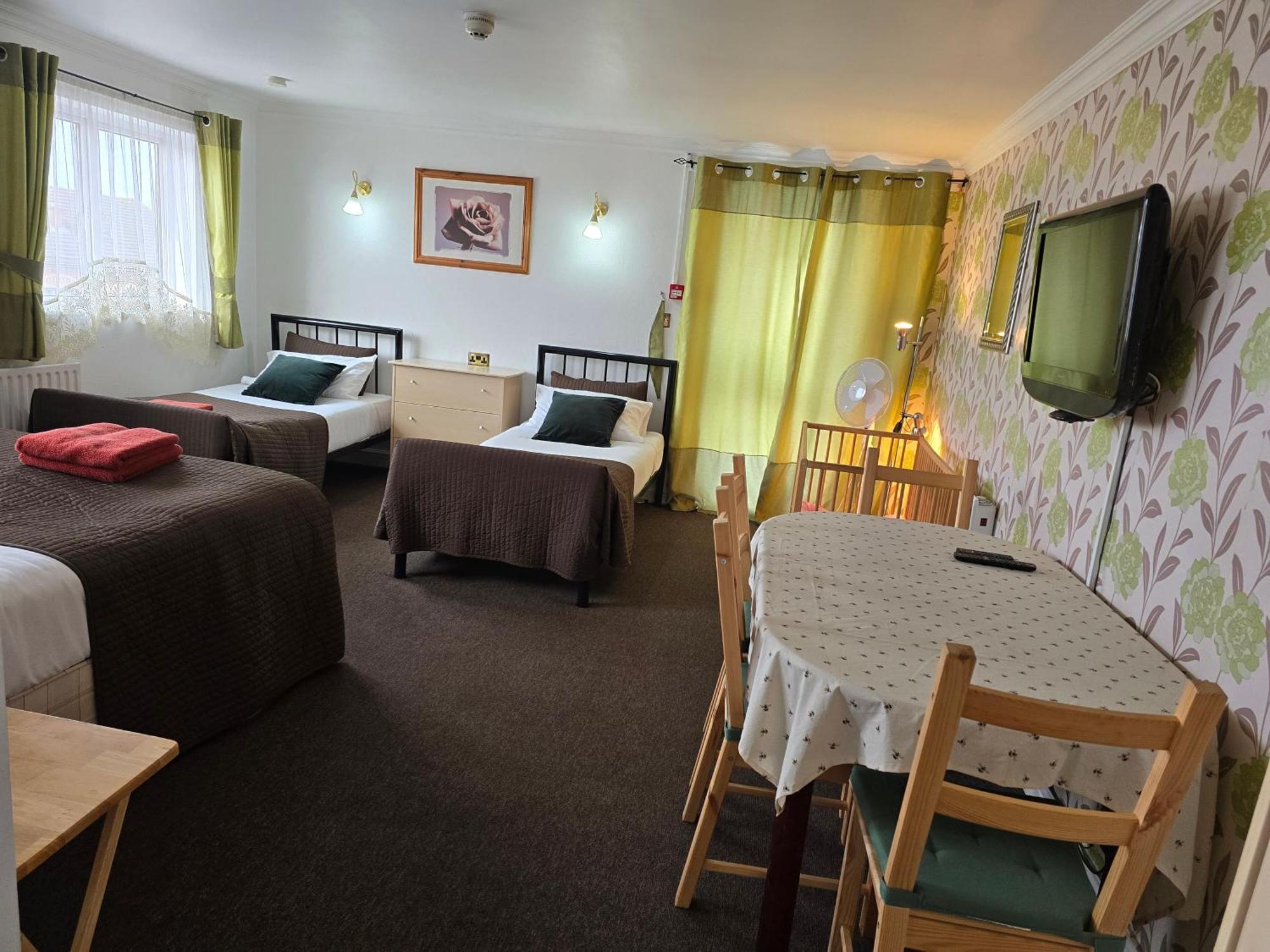 The Fairhaven Hotel Beeston  Exteriör bild